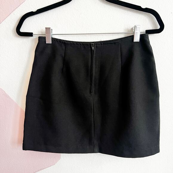 Sold outtt - Picture 2 of 6